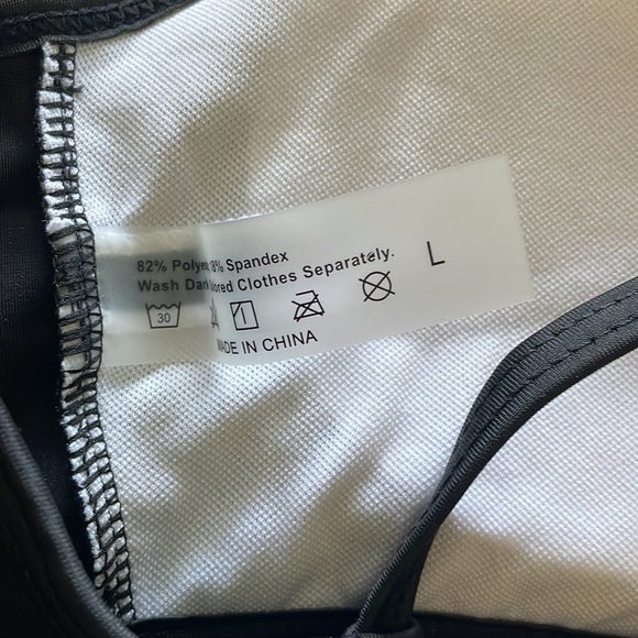 Women’s Bikini, Size Large, Good Condition, Super Cute! Small Stain (See Pics) - Picture 3 of 6